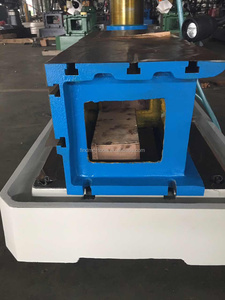 Hot Sale Vertical Rocker Drilling Machine Automatic Lifting Radial Drilling Machine  Z3032 - Product Image 4