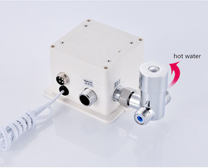 Grifo de latón con <span class=keywords><strong>Sensor</strong></span> automático para lavabo de baño, grifería inteligente para fregadero - Product Image 6