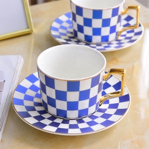 Di lusso di ceramica tazza di tè con piattino set 250 <span class=keywords><strong>ml</strong></span> blu tazze <span class=keywords><strong>da</strong></span> <span class=keywords><strong>caffè</strong></span> in porcellana - Product Image 4