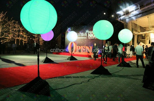 ลูกโป่งไฟ LED สำหรับตกแต่งงานปาร์ตี้กลางแจ้ง ขนาด 1.2 เมตร ทำจากวัสดุเป่าลม พร้อมขาตั้ง - Product Image 3