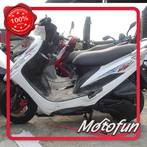 Taiwan usato <span class=keywords><strong>moto</strong></span> <span class=keywords><strong>Kymco</strong></span> GP125/consumo di Carburante e di accelerazione veloce - Product Image 3