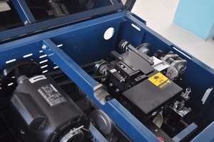 Di piccola dimensione <span class=keywords><strong>reggiatrice</strong></span> semi-automatica con tavolino basso - Product Image 4