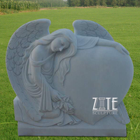 Stèles funéraires classiques de style ange, modernes et traditionnels, en marbre sculpté à la main pour cimetière et usage extérieur