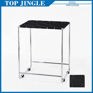 Taburete de baño con cojín de un solo tejido de alambre negro - Product Image 1