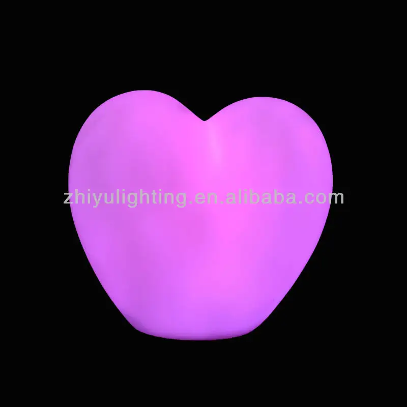 LED coeur lumière Créative clignotant en plastique coloré lampe pour les vacances