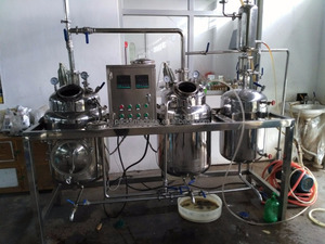 Máquina de extracción de hierbas chinas/máquina de extracción de Stevia/concentrador Extractor de hierbas - Product Image 6