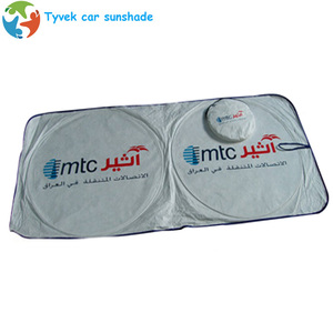 Pare-soleil de fenêtre de voiture en Tyvek blanc, pare-soleil de pare-brise de voiture pliable avec design personnalisé - Product Image 4