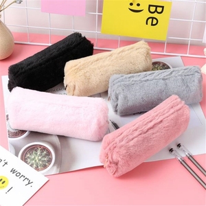 Astuccio in Peluche Tinta Unita 21*6*9cm Design Kawaii <span class=keywords><strong>per</strong></span> Ragazze, Scuola e Ufficio - Product Image 6
