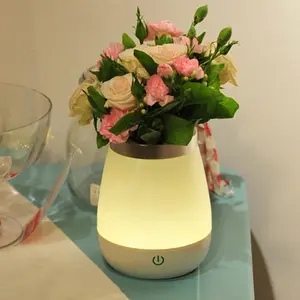 Hotel Restaurant Decoration Items USB Rechargeable Vase LED Table Lamp