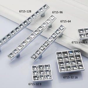 Einfacher Moderner Küchenschrank-Türgriff Schubladenserie Diamant-Acrylglas-Knopf für Esszimmer und Kleiderschrank - Product Image 3