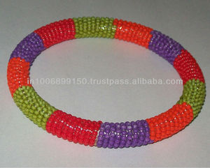 Colorido y de moda Pulsera de moda con cuentas de semillas finas Accesorio de muñeca elegante - Product Image 3