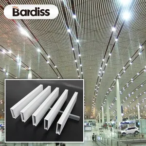 U forma decorativa tubo de aluminio techo suspendido aluminio blanco techo deflector - Product Image 1