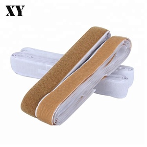 Points de ruban adhésif auto-agrippant noir et blanc avec colle au dos - Product Image 3