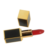 Vente d'usine en Chine rouge à lèvres mat personnalisé cosmétique de beauté rouge à lèvres de marque privée avec votre tube de conception