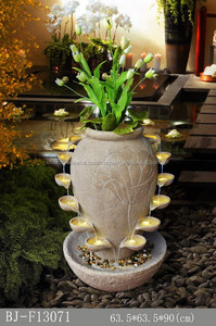 Décoration de jardin led résine vase cascade fontaine de table - Product Image 1