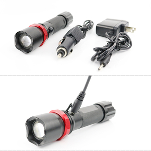 Lampe torche LED étanche 18650 3W longue <span class=keywords><strong>distance</strong></span> 1000 <span class=keywords><strong>Lumens</strong></span> lampe de poche tactique batterie rechargeable d'urgence - Product Image 4