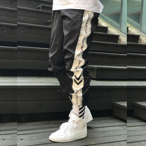 Nuovi Pantaloni Casual da <span class=keywords><strong>Uomo</strong></span> in Nylon con Strisce Riflettenti 3M Laterali Unisex Stile Hip Hop Moda Maschile - Product Image 5