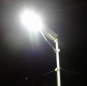 ソーラーパネル照明マリンポール電球自撮り棒LED街路灯20w