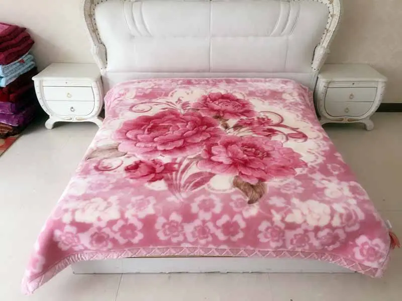 High quality flower pattern printed Raschel blanket