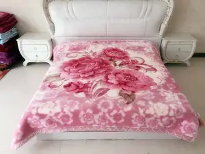 高品质花朵图案印花拉舍尔毛毯