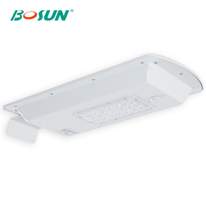 Precio barato de aluminio al aire libre 10 vatios todo en una lámpara solar de <span class=keywords><strong>calle</strong></span> <span class=keywords><strong>del</strong></span> led - Product Image 1