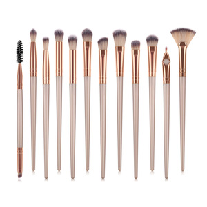 Juego de brochas de maquillaje de ojos de 12 piezas - Product Image 5