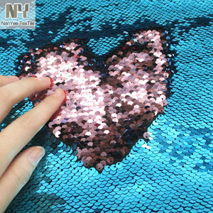 ผ้าปักเลื่อมสีชมพูและสีเขียวอมฟ้าแบบกลับด้านได้ ยี่ห้อ Nanyee <span class=keywords><strong>Textile</strong></span> ขายดี - Product Image 1
