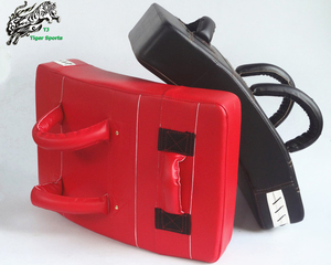 อุปกรณ์ฝึกซ้อมเทควันโด ยูโด คาราเต้ ตราเสือ TJ เป้าซ้อมเท้า - Product Image 4