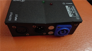 Amplificatore di segnale DMX a 4 canali Splitter per luci da palco a 4 vie <span class=keywords><strong>distributore</strong></span> Dimmer per illuminazione scenica - Product Image 2