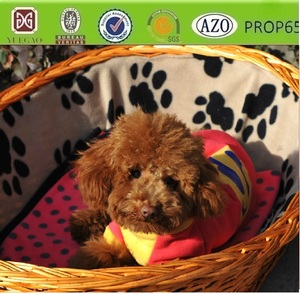 Manta/sabana/alfombra de Mascota polar con diseño de círulo blanco - Product Image 1
