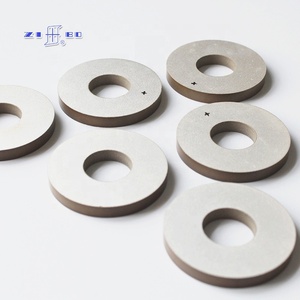 <span class=keywords><strong>Trasduttore</strong></span> <span class=keywords><strong>Piezoelettrico</strong></span> in Ceramica 50*17*5MM 580010% 331.5kHz per Pulizia a <span class=keywords><strong>Ultrasuoni</strong></span> PBAS-4 YUHAI Anello <span class=keywords><strong>Piezoelettrico</strong></span> - Product Image 1