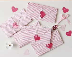 fantezi katlanmış pembe şerit baskılı kalp şeklinde tebrik kartı ang hediye zarf ile kart