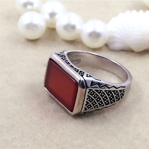 Anello da Uomo Personalizzato con Logo del Marchio, Stile Vintage in Argento Sterling 925 con Agata Rossa Regolabile, per Fidanzamento, Matrimonio, Festa o Regalo - Product Image 2