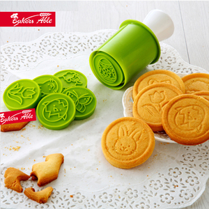 Nuevo diseño 6 unidades geométrica motivos y una ronda cortador Galleta de silicona sello - Product Image 1