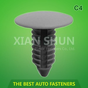 Vente en gros de <span class=keywords><strong>carrosserie</strong></span> clips et attaches x-mas palmier. moulures clips de retenue - Product Image 1