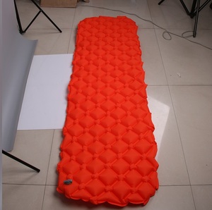 Colchoneta Inflable Ultraligera de Alta Calidad para Acampar al Aire Libre - Product Image 3