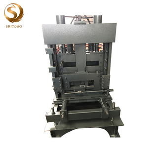 Froid Rouleau Formant <span class=keywords><strong>Un</strong></span> <span class=keywords><strong>Canal</strong></span> Purline Faire Ibr Feuille Fabrication De C Panne Machine À Rouler Pour Vente - Product Image 2