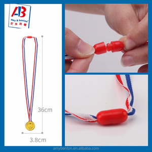 เด็กพลาสติกสีทองผู้ชนะรางวัลเหรียญรางวัลของเล่น - Product Image 4