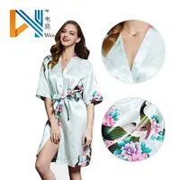 Kimono corto japonés de seda satinada para verano, camisón de media manga con cordones, albornoz suave y cómodo, ropa de dormir Floral
