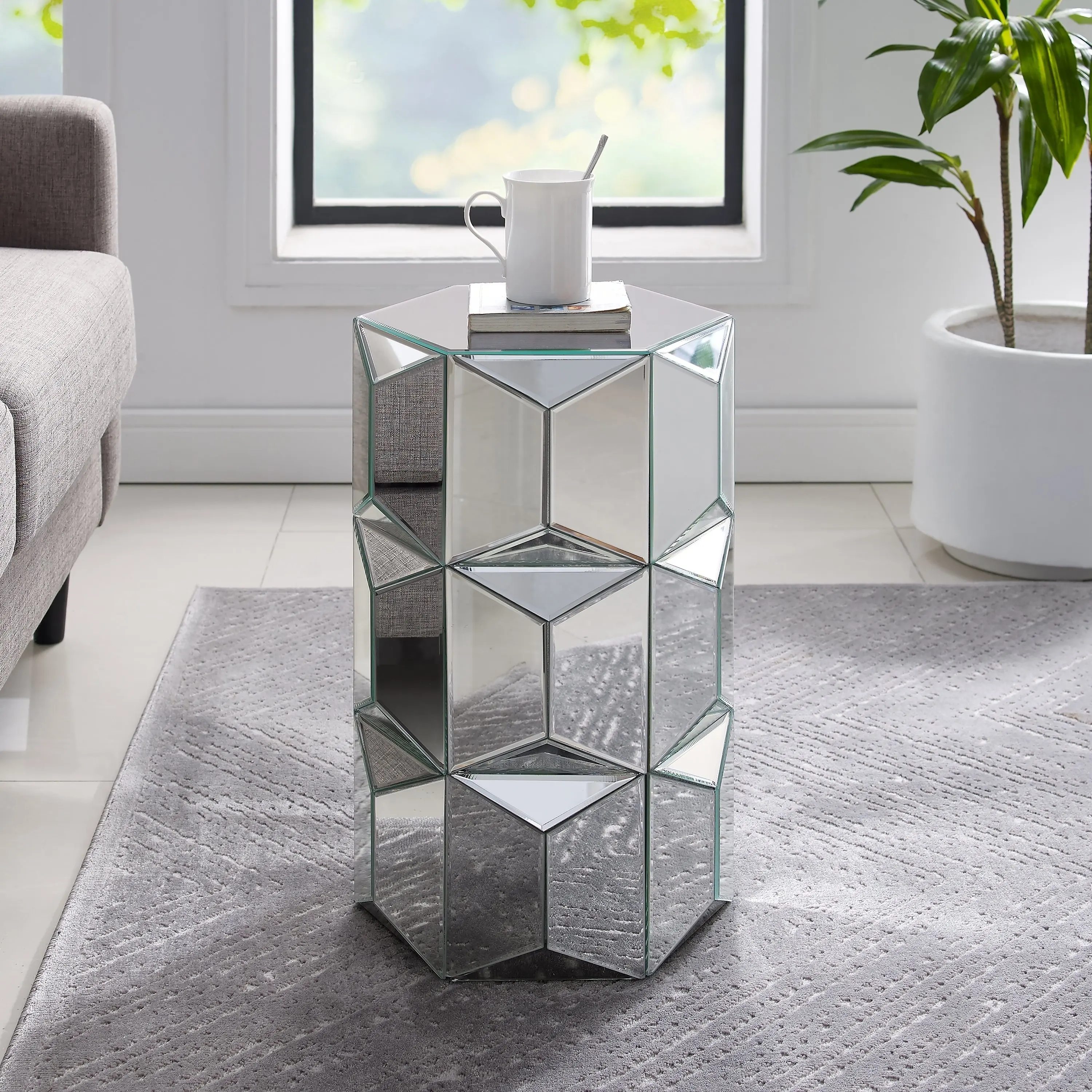 Hauteur pour meubles de maison, cylindre hexagonal à 3 couches avec miroir en argent, table latérale