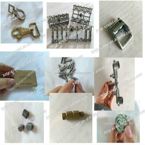 Máy Đúc Khuôn Nhỏ Cho Nhà Máy Sản Xuất Khuôn Kim Loại - Product Image 3