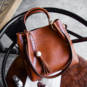 Compra directa de China Últimas Diseño Chicas Top de La Moda Al Por Mayor Parecidos Oem Mujeres Bolsos de Diseño - Product Image 3