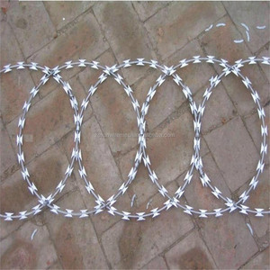Bobine de fil de rasoir de sécurité galvanisée pratique largement utilisée en acier inoxydable pour clôture de prison et lame de rasoir - Product Image 2
