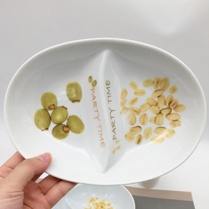 Plato Ovalado Creativo Nórdico de Cerámica Blanca Ecológica con Dos Compartimentos para Aperitivos, Postres, Frutos Secos, para el Hogar, Hotel, <span class=keywords><strong>Restaurante</strong></span> - Product Image 2