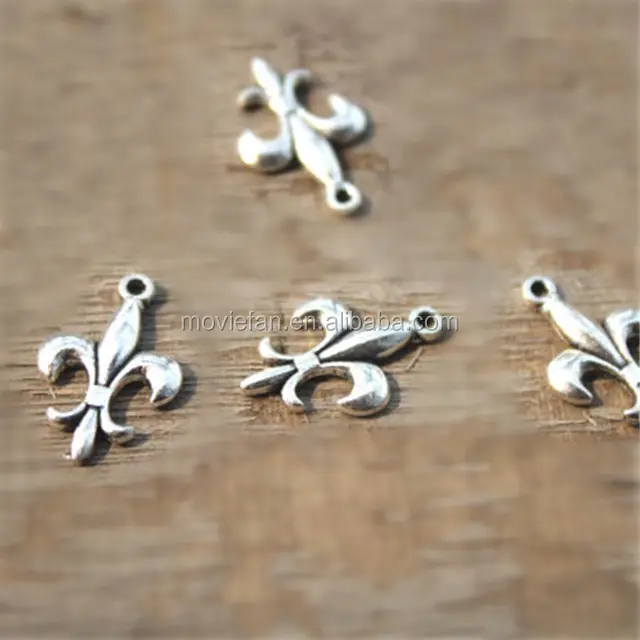 Charm Fleur De Lis Bạc Tây Tạng Cổ TierraCast Bùa Lily Pháp 18x12mm