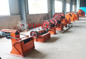 Zuverlässige Leistung Guter Preis PE Small Jaw Crusher, Rock Crushing Machine Mining Jaw <span class=keywords><strong>Crasher</strong></span> für die Vorbereitung von Labor proben