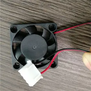 5v 30x30x6mm yüksek kaliteli büyük hava akımı Dc fırçasız soğutma fanı