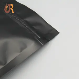 Matte Black Packaging Bags Custom Printed Plastic Resealable Zip Lock Matte Black Mylar Bag For Underwear Socks Clothes Packaging