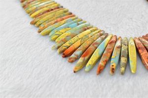 Natürlicher glatter Charme Edelstein Halskette Schlangen haut Jasper Serpentine Stone Graduierte Stick Point Perlen - Product Image 5