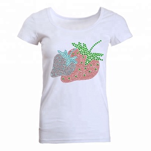 Su misura ferro su paillettes trasferimenti motivo Hotfix fragola disegni strass vetro stampa maglietta personalizzata - Product Image 2